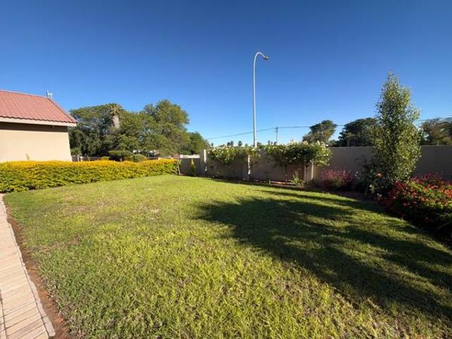 House for sale in Upington, ǁKhara Hais Local Municipality