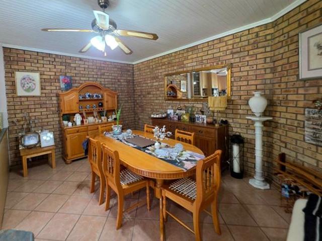 House for sale in Upington, ǁKhara Hais Local Municipality