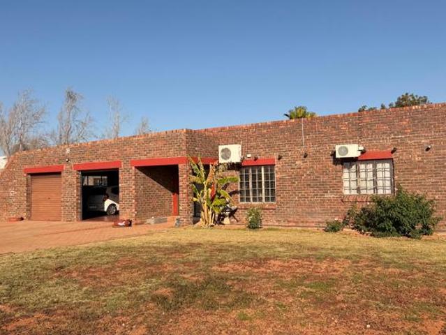 House for sale in Upington, Northern Cape