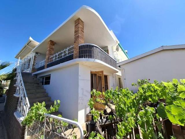 House for sale in Keimoes, Kai !Garib Local Municipality
