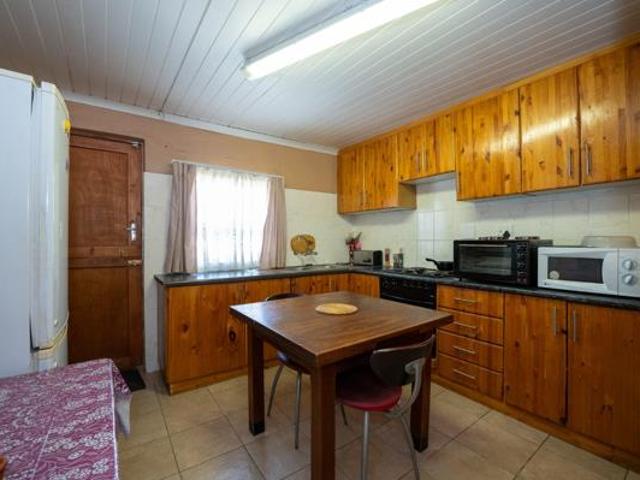 House for sale in Cape Town, Western Cape
