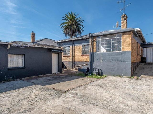 House for sale in Vosloorus, Gauteng