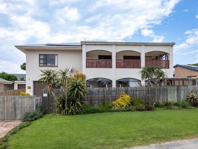 House for sale in Kenton-on-Sea, Ndlambe Local Municipality