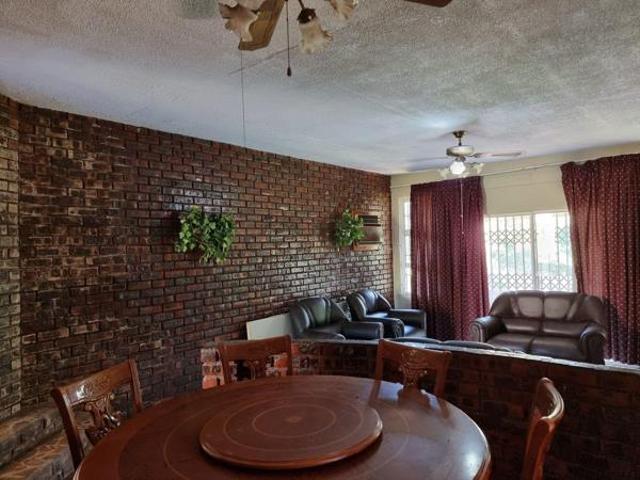House for sale in UMhlathuze Municipality, Kwazulu-natal