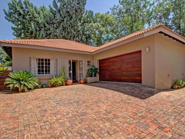 House for rent in Waterkloof, Gauteng