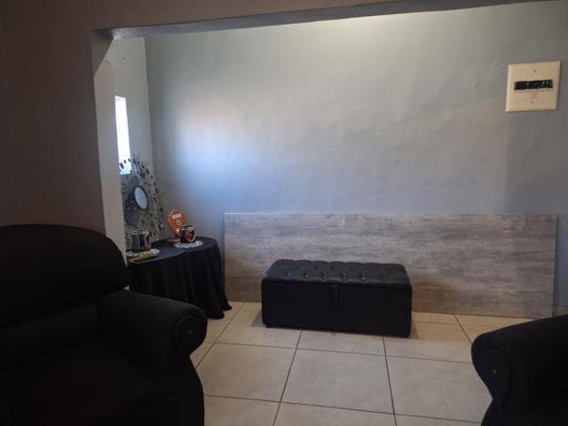 House for sale in Frances Baard, Northern Cape