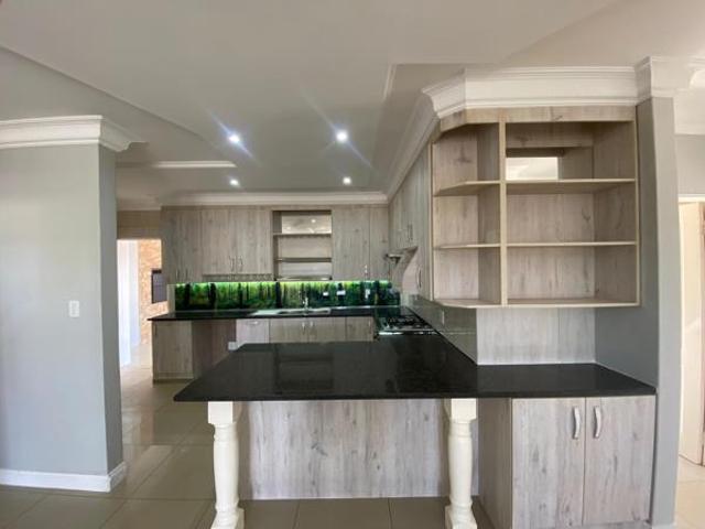 House for sale in Frances Baard, Northern Cape