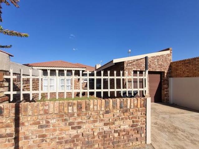 House for sale in Frances Baard, Northern Cape