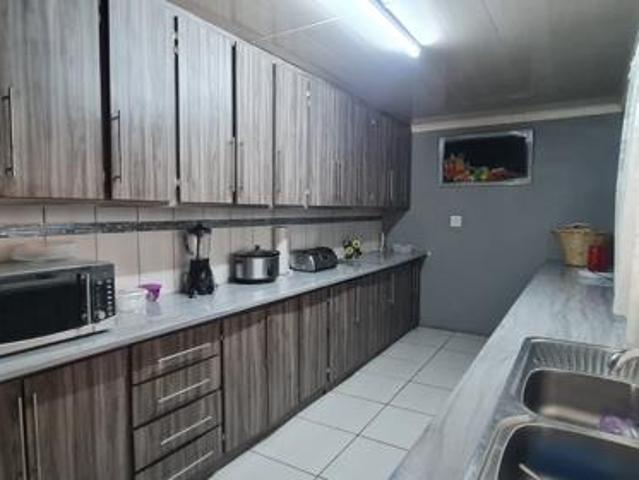 House for sale in Frances Baard, Northern Cape