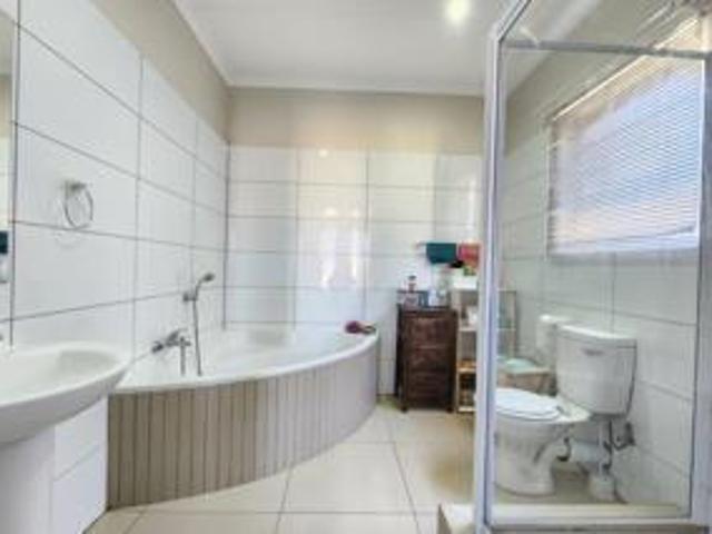 House for sale in Frances Baard, Northern Cape