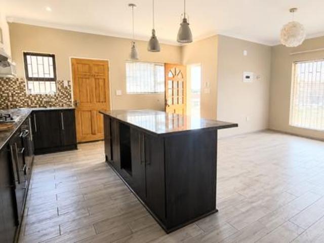 House for sale in Frances Baard, Northern Cape