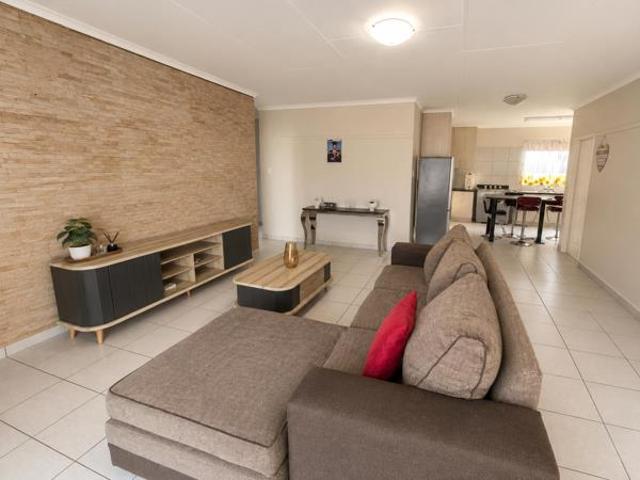 House for sale in Frances Baard, Northern Cape