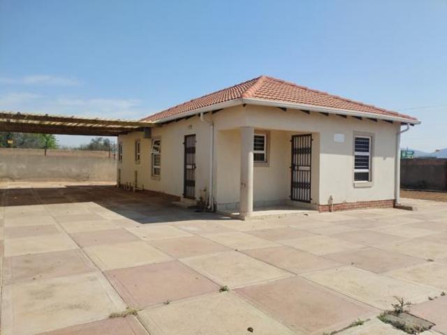 House for rent in Waterkloof, Gauteng