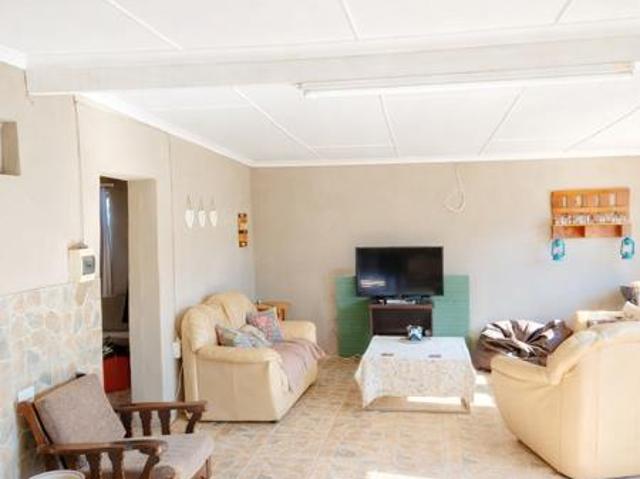House for sale in Kirkwood, Eastern Cape