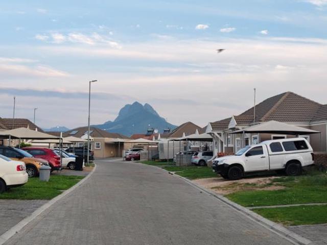 House for sale in Bergsig, Durbanville