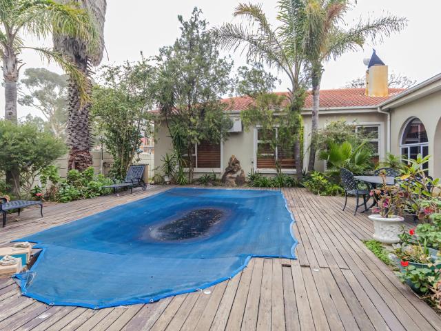 House for sale in Onverwacht, Western Cape