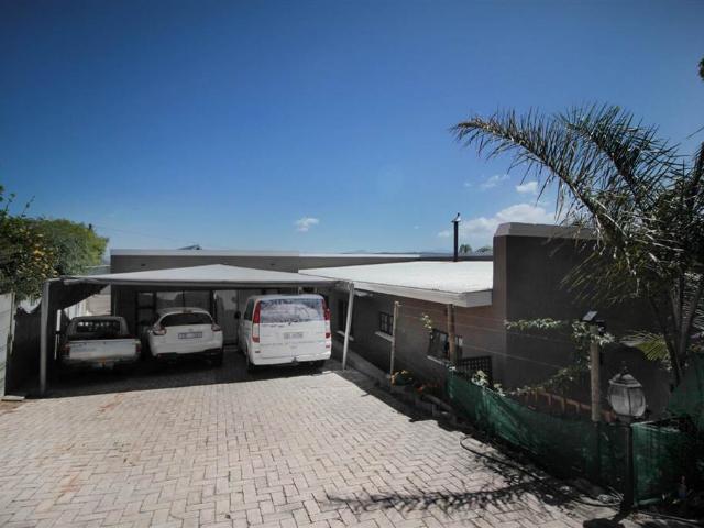 House for sale in Groot Brak Rivier, Western Cape