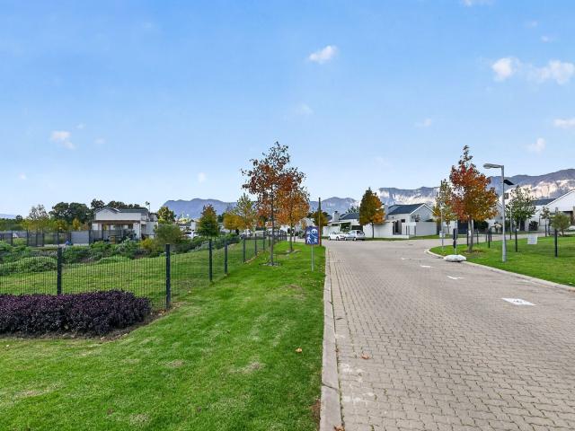 House for sale in Onverwacht, Western Cape