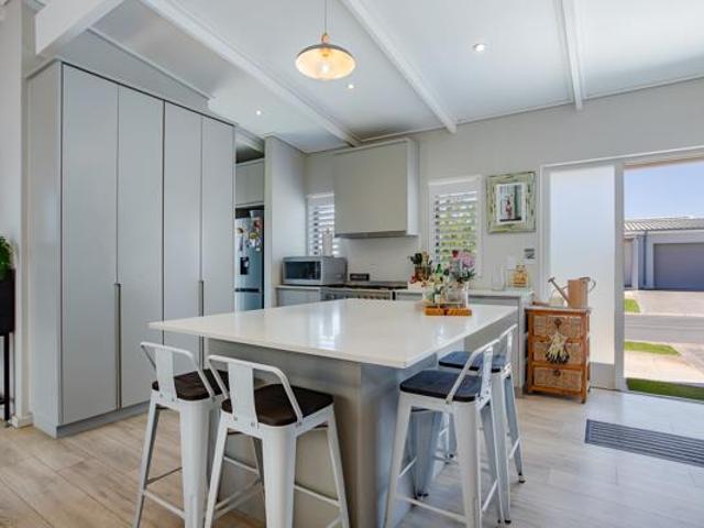 House for sale in Durbanville, Western Cape