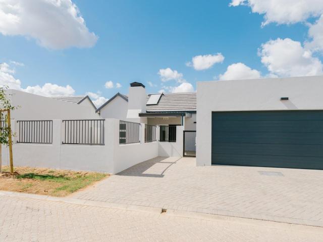 House for sale in Onverwacht, Western Cape
