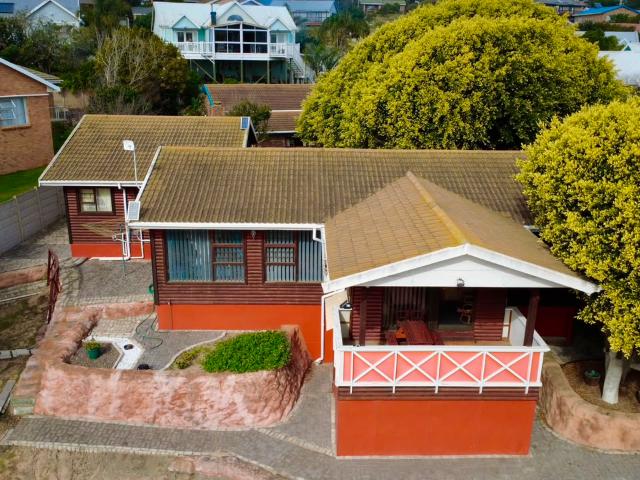 House for sale in Groot Brak Rivier, Western Cape
