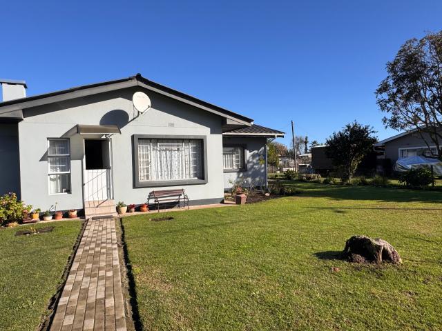 House for sale in Groot Brak Rivier, Western Cape