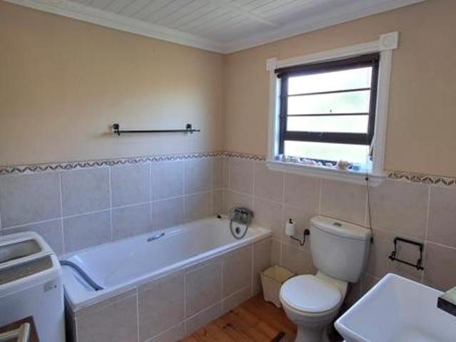 House for sale in Bushmans River Mouth, Eastern Cape