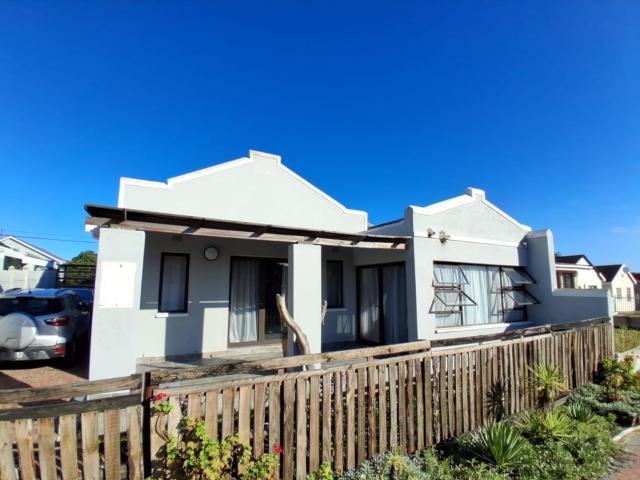 House for sale in Groot Brak Rivier, Western Cape