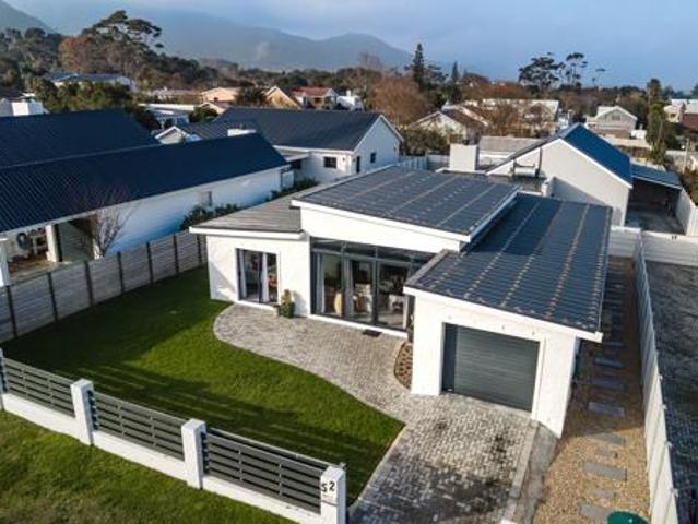 House for sale in Western Cape