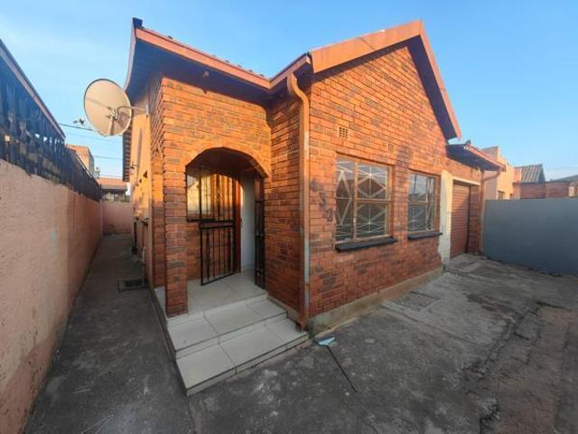 House for rent in Newtown, Vosloorus