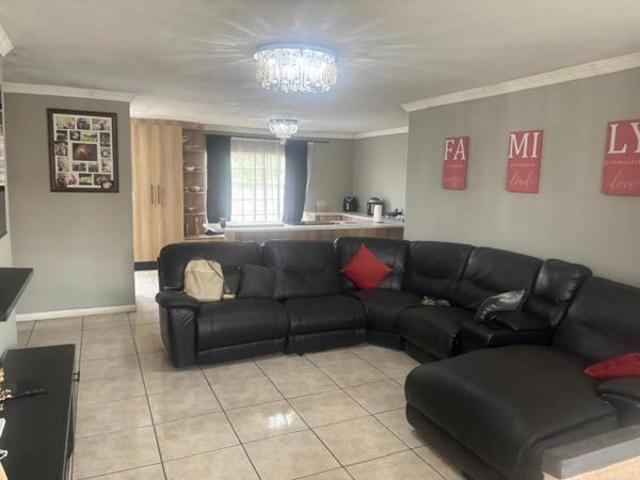 House for sale in Meyerton, Midvaal Local Municipality
