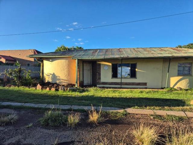 House for sale in Derby, North West