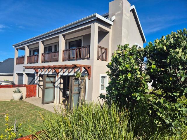House for sale in Groot Brak Rivier, Western Cape