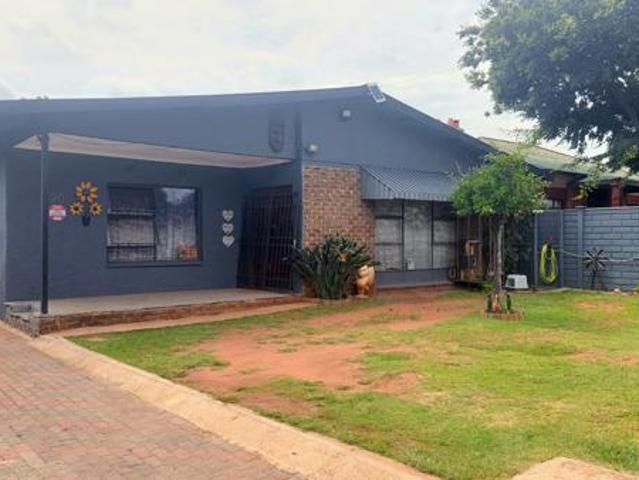 House for sale in Westonaria, Gauteng
