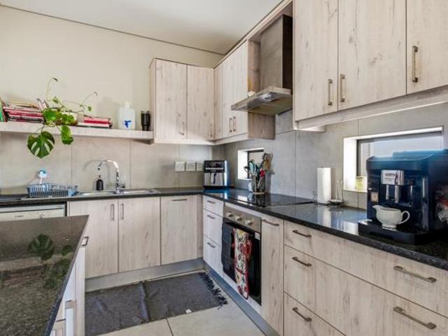 House for sale in Cape Town, Western Cape