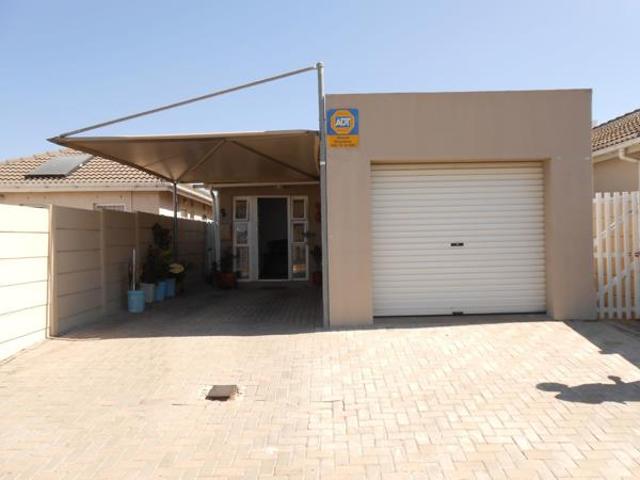 House for sale in Cape Town, Western Cape