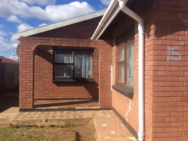 House for sale in Port Elizabeth, Eastern Cape