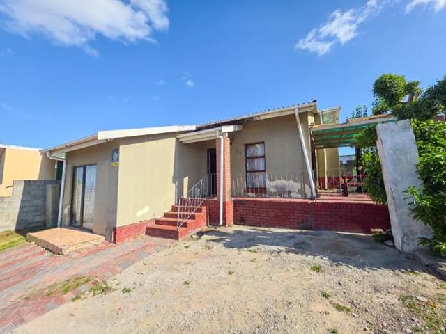 House for sale in Nelson Mandela Bay Ward 18, Nelson Mandela Bay Metropolitan Municipality