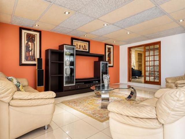 House for sale in KwaMbonambi, uMfolozi Local Municipality