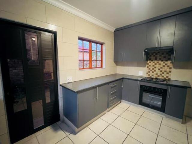 House for rent in Vosloorus, Gauteng