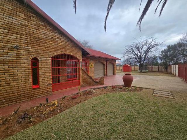 House for sale in Dr Kenneth Kaunda, North West