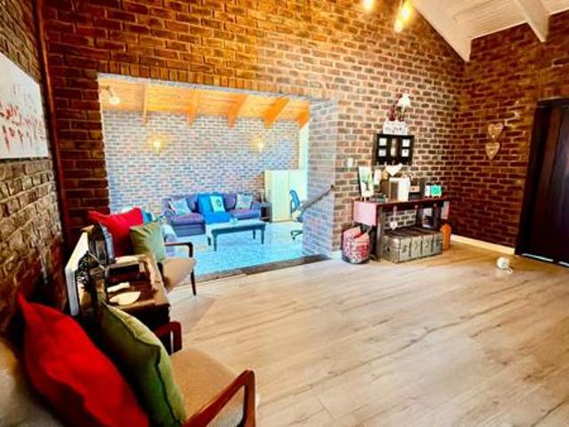House for sale in Dr Kenneth Kaunda, North West