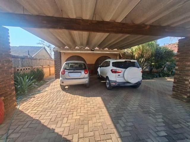 House for sale in Dr Kenneth Kaunda, North West