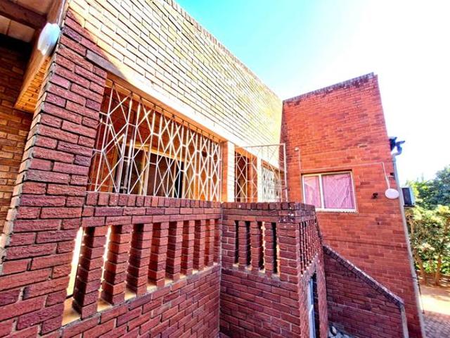House for rent in La Mercy, eThekwini Metropolitan Municipality