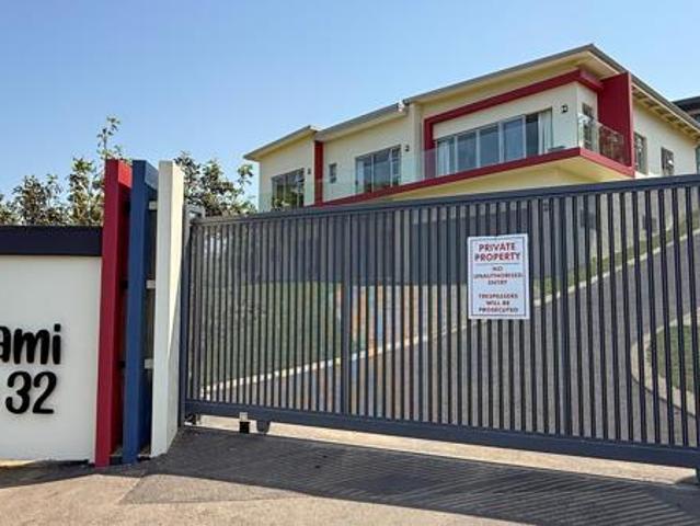 House for sale in La Mercy, Kwazulu-natal