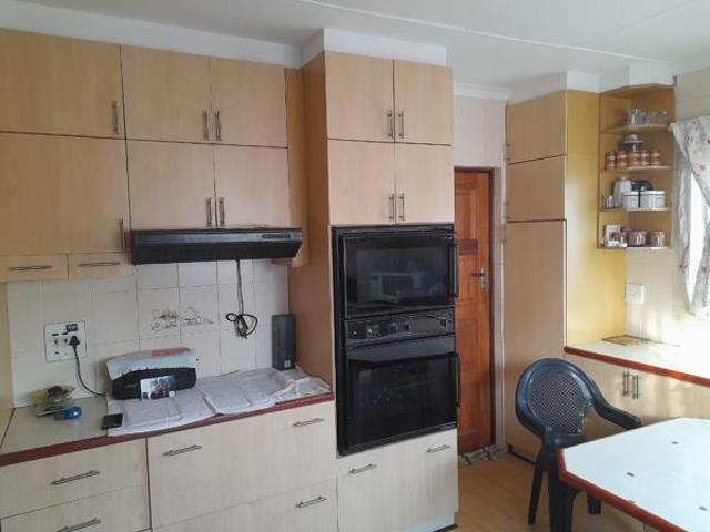 House for sale in La Mercy, Kwazulu-natal