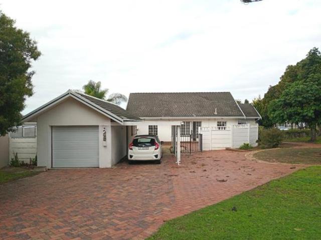 House for sale in Cape Town, Western Cape