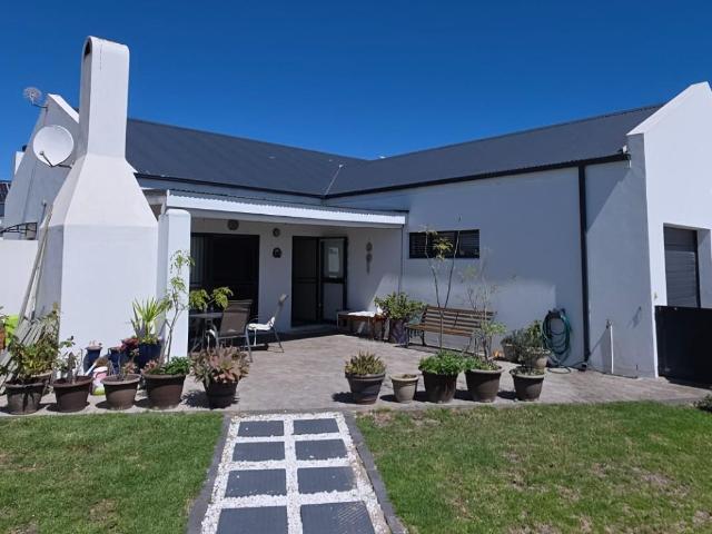 House for sale in Velddrif, Bergrivier Local Municipality