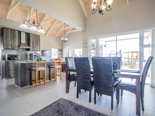 House for sale in Western Cape