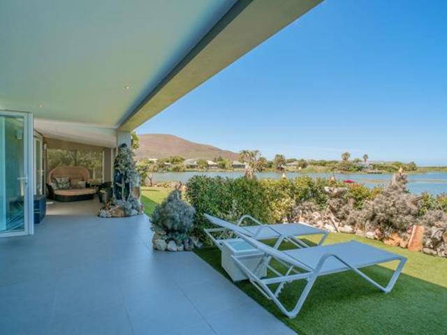 House for sale in Cape Town, Western Cape